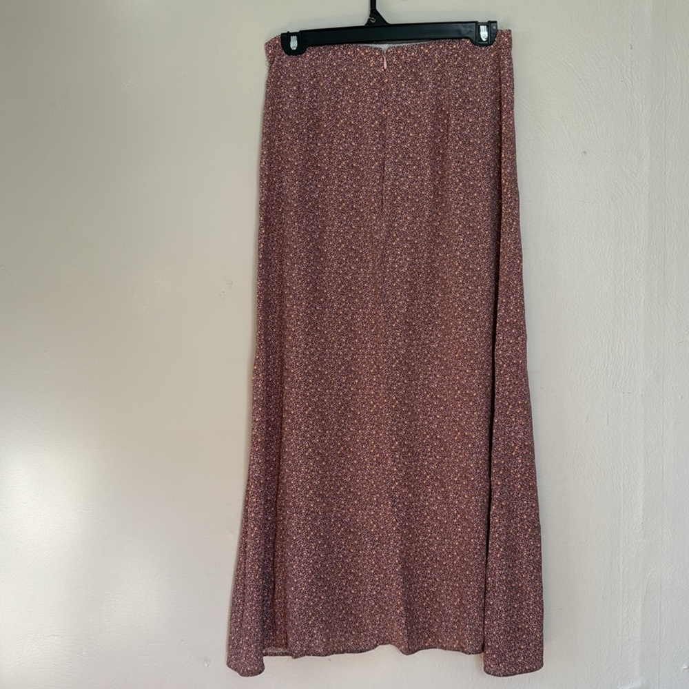 Wilfred Red Floral Pencil Skirt 8 - Picture 5 of 8